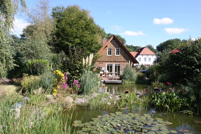 Fachwerkhaus am Teich